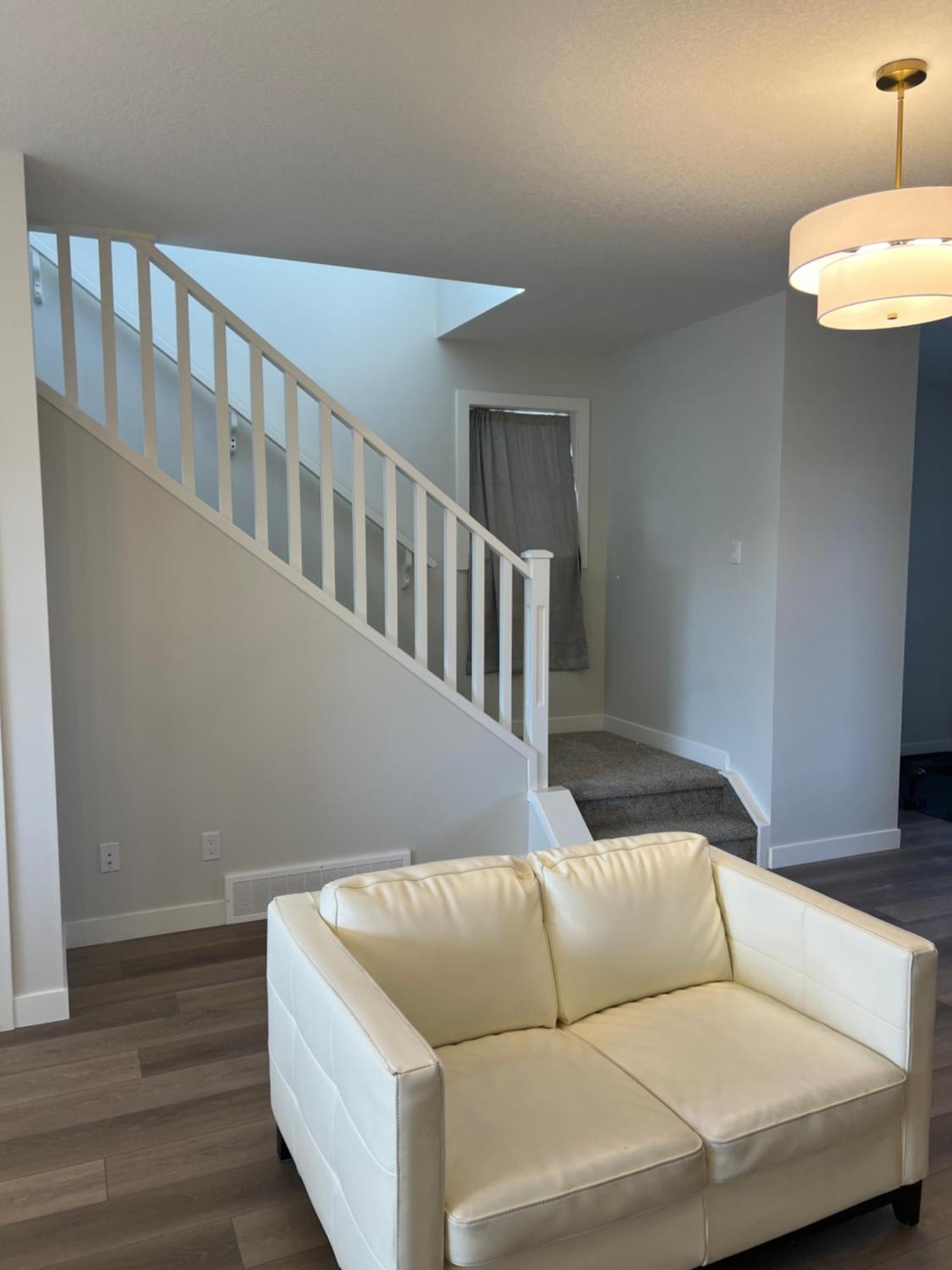 Lovely 4 Bedroom House YYC Eksteriør billede